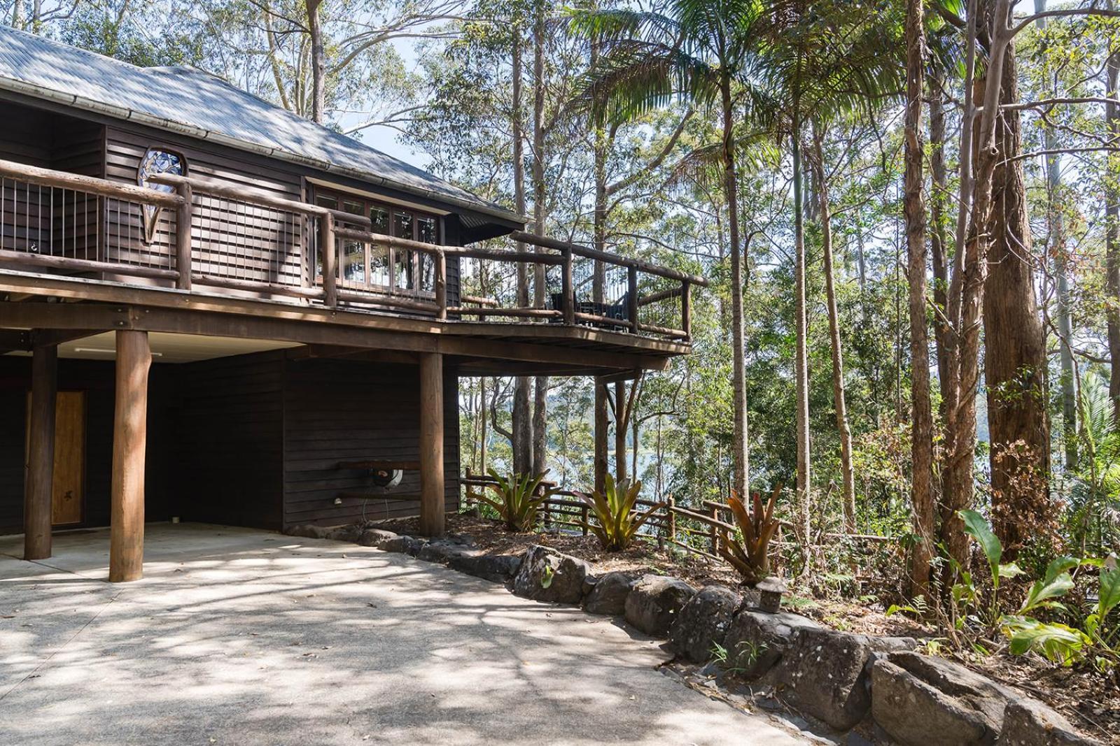 Secrets On The Lake Montville Exterior photo